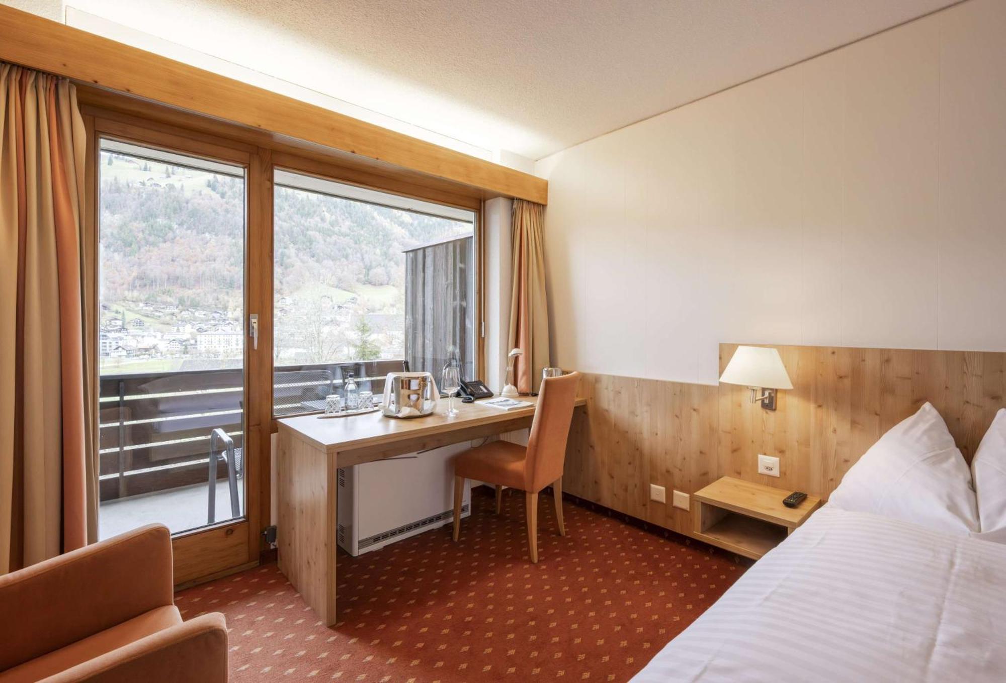 Hotel Restaurant Baenklialp Engelberg Eksteriør billede